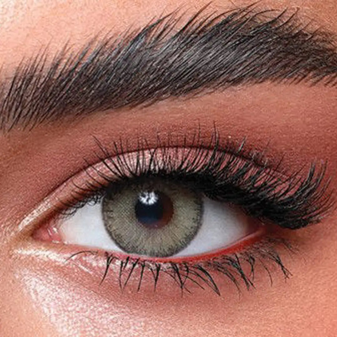 عدسات بيلا إيليت الشهرية - أخضر زمردي